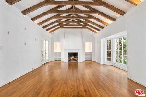 1654 N Beverly Dr, Beverly Hills, CA 90210
