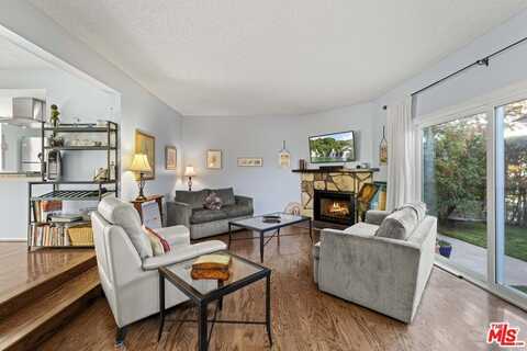 2701 Voorhees Ave, Redondo Beach, CA 90278