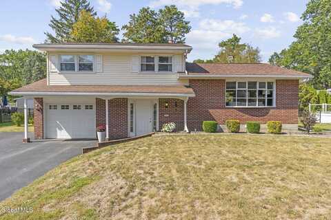 11 Evergreen Drive, Voorheesville, NY 12186