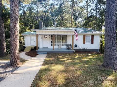 622 Pee Dee Avenue, Norwood, NC 28128