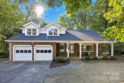 5005 Belford Court, Charlotte, NC 28226