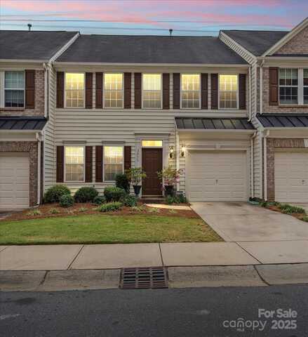 3211 Park South Station Boulevard, Charlotte, NC 28210