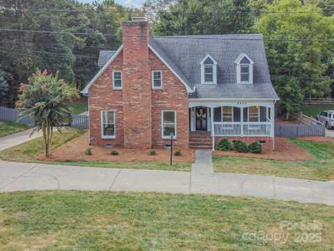 6800 Old Providence Road, Charlotte, NC 28226