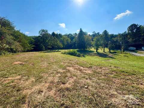 40 Doan Road, Weaverville, NC 28787