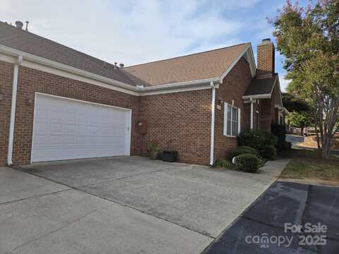 8543 Windsor Ridge Drive, Charlotte, NC 28277