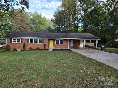 152 Colonial Heights Lane, Statesville, NC 28625