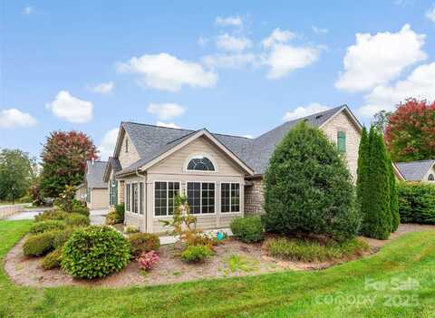 265 Summerfield Place, Flat Rock, NC 28731