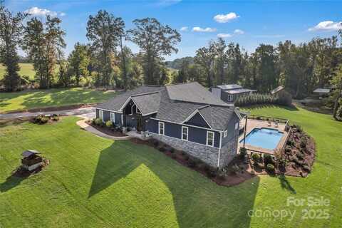 216 Mariposa Road, Stanley, NC 28164
