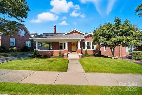 609 2nd Street NE, Hickory, NC 28601