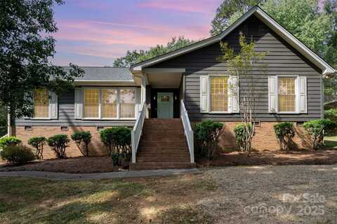 11300 Winding Way Road, Charlotte, NC 28226