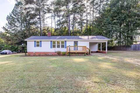 4207 NC HWY 73 W, Mount Gilead, NC 27306