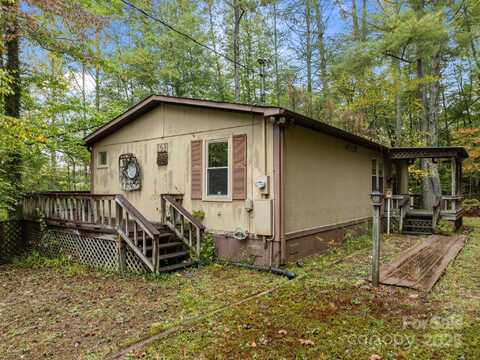 101 Serenity Lane, Clyde, NC 28721