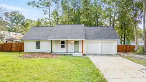 106 Glebe Road, Summerville, SC 29485