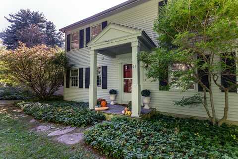 11 Williams Road, Sharon, CT 06069