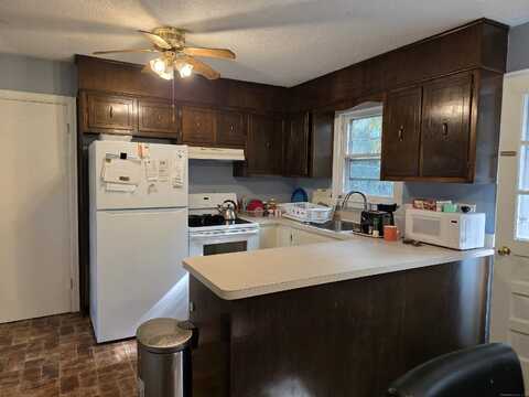 40 Hillside Avenue, Watertown, CT 06779
