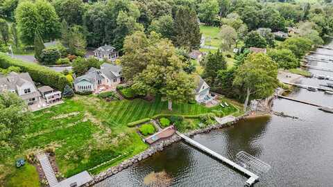 169 East Shore Road, Morris, CT 06763