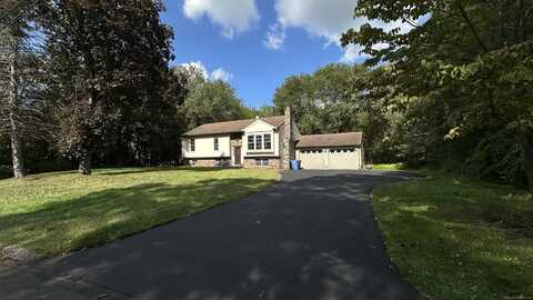 17 Nemczuk Drive, Norwich, CT 06360
