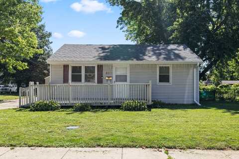821 E Jackson Avenue, Des Moines, IA 50315