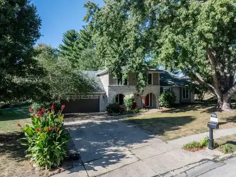 4519 Colt Drive, West Des Moines, IA 50265