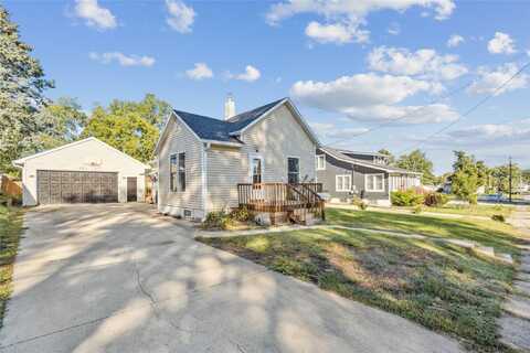 123 E 8th Street S, Newton, IA 50208