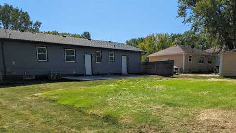 302 NE 5th Street, Ankeny, IA 50021