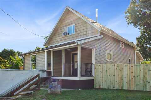 1656 Martin Luther King Jr Parkway, Des Moines, IA 50314