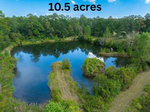 137 Parker Lane, Laurel Hill, FL 32567