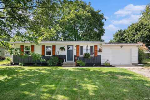 463 N Benton, Millersburg, IN 46543