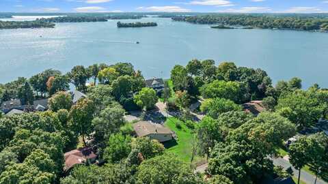 2800 Casco Point Road, Orono, MN 55391