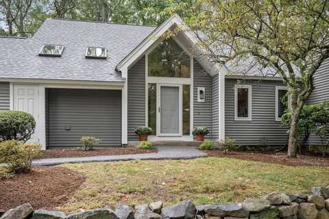 18 Coltsway 18, Wayland, MA 01778