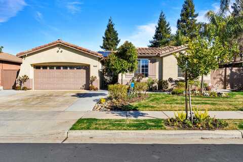 2726 Mary Avenue, Sanger, CA 93657