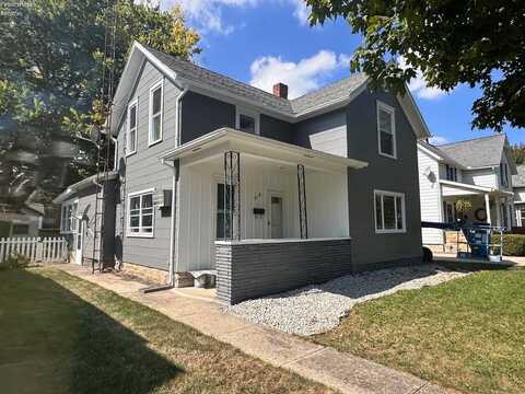 818 Franklin Avenue, Fremont, OH 43420