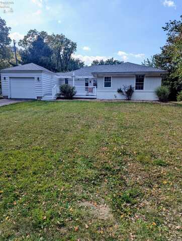 137 Hampden Park, Tiffin, OH 44883