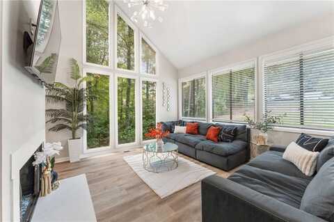 1720 Little Willeo Road, Marietta, GA 30068