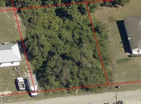 2802 26th Street SW, Lehigh Acres, FL 33976