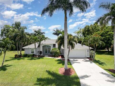 844 SW 17th Terrace, Cape Coral, FL 33991