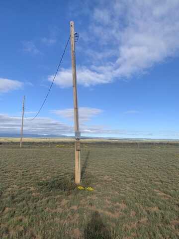 Laroce Road, Estancia, NM 87016