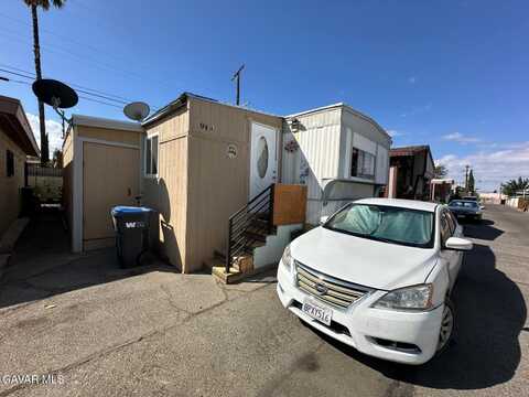 723 W I Avenue, Lancaster, CA 93534