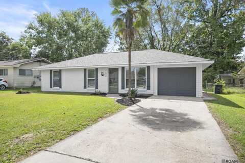 7658 Gov Blanchard Dr, Baton Rouge, LA 70811