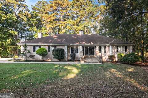 2185 Castle Lake, Tyrone, GA 30290