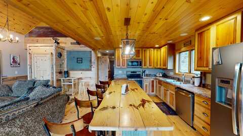 953 GCR 86, Tabernash, CO 80478