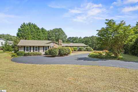 1016 OLD BOILING SPRINGS Road, Greer, SC 29650