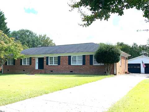 106 Lynne Drive, Taylors, SC 29687