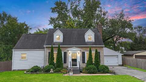 2517 W 82nd Avenue, Merrillville, IN 46410
