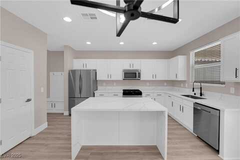 147 Augusta Course Avenue, Las Vegas, NV 89148