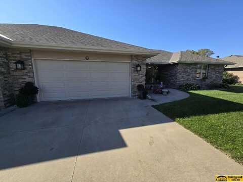 #6 The Pines, Beatrice, NE 68310