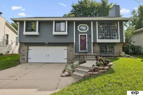 8927 N 82 Street, Omaha, NE 68122
