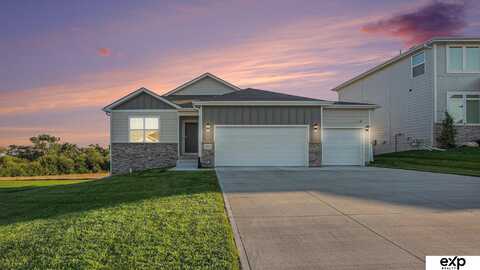 4517 Lawnwood Drive, Bellevue, NE 68133