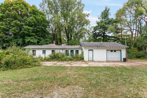 130 Blue Star Highway, South Haven, MI 49090