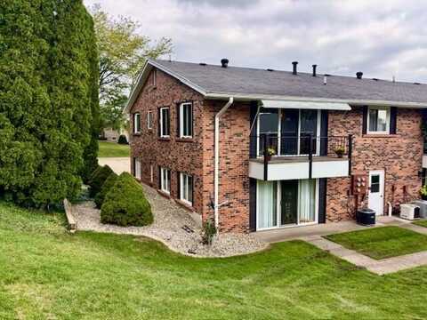 230 S State Street, Zeeland, MI 49464